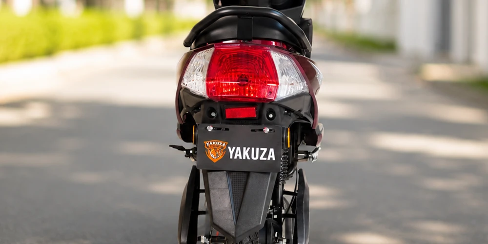 Yakuza Electric Scooter: RUBIE gallery